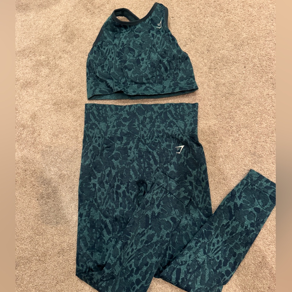 Gymshark Teal Patterned Activewear Set